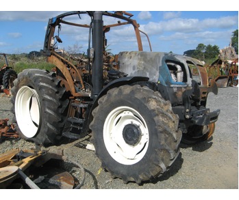 New Holland Tractor Dismantling